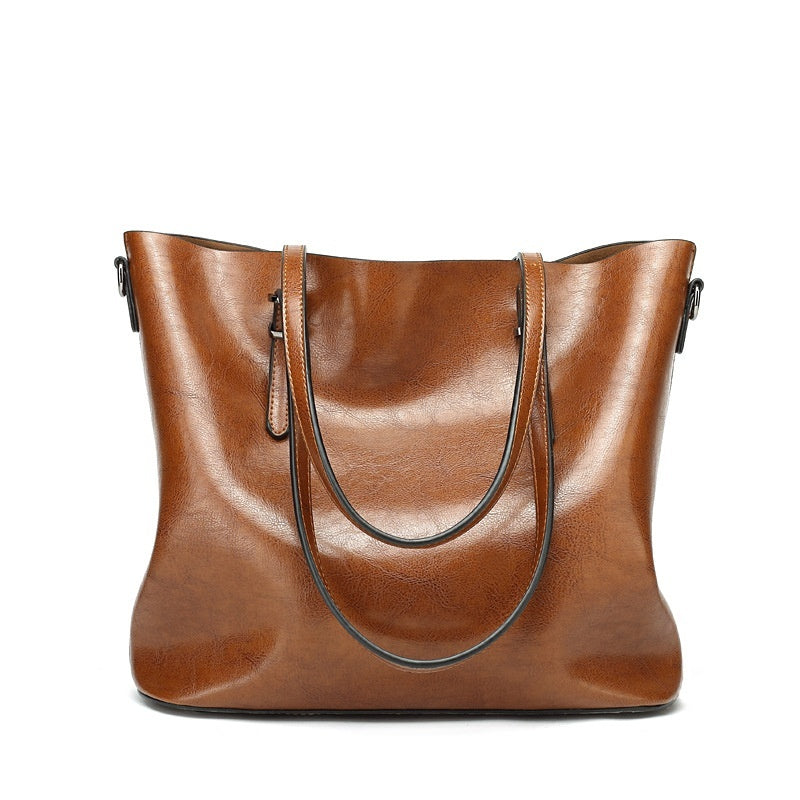 Retro Style Oil Wax Leather Patent Simple Portable Shoulder Messenger Bag